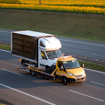 18 Wheeler Towing in Fort Worth, TX